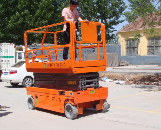 南京移动式升降平台规格与使用规范